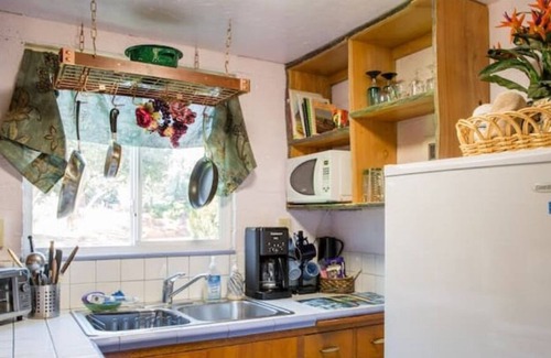 West Sedona Cabina | Cathedral Rock VIEW cabin near Oak Creek; pets welcome