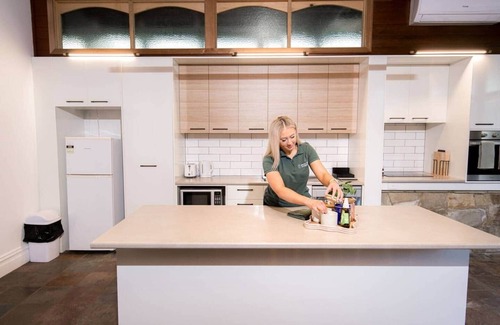Bendigo Casa | Cathedral View - Sleeps 16