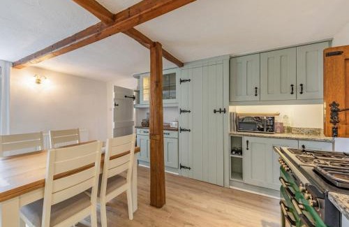 Lea Casa | Catmint Cottage