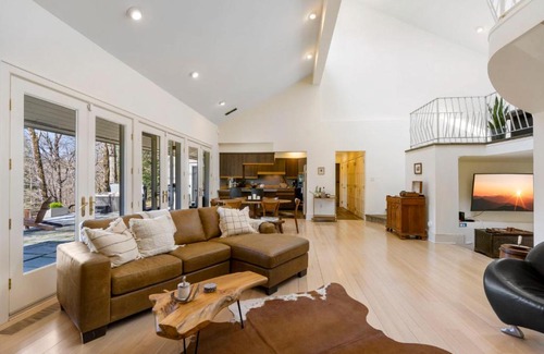Liberty Casa | Catskill Getaway on 6 Acres with Swimming Pond!