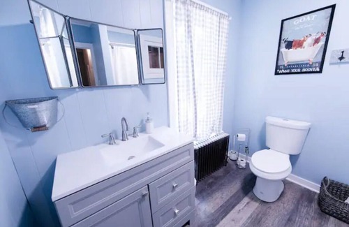 West Saugerties Casa | Catskill Mountain Farmhouse close to Woodstock