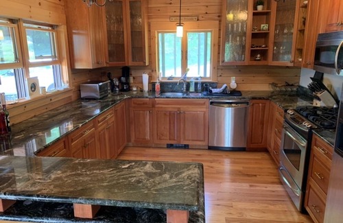 Pine Hill Casa | Catskill Mountain retreat