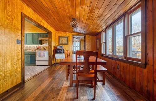 Elka Park Cabaña | Catskills Cottage w/ Deck, 7 Mi to Hunter Mtn