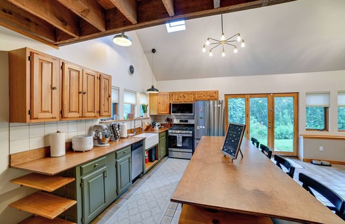 Bloomville Cabina | Catskills Mountain Cabin in Bloomville!