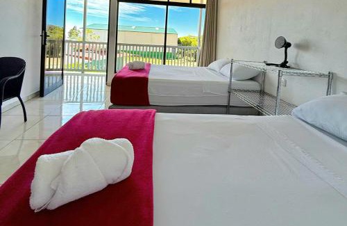 Monteverde Hotel | Cattleya Family