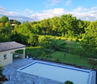 Le Ledat Cama Y Desayuno | Caufour