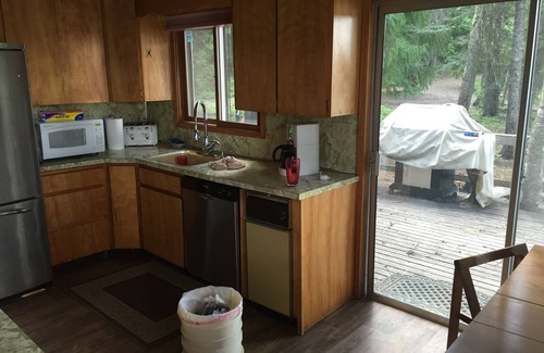 Coolin Casa | Cavenaugh Bay, East Shore Family Get Away
