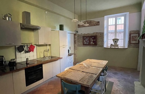 Costigliole d'Asti Apartamento | Cavanna House -Apartment in the heart of the Langhe- Italy- 6 people- pets allowed