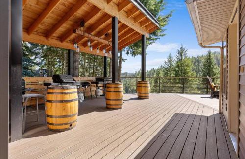 Worley Casa | Cave Bay Escape
