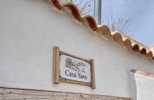 Cullar Casa | Cave Houses Ed, Yara and Nadieh with PRM facilities