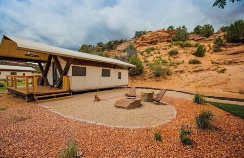 Kanab Cabina | Cave Lakes Canvas Cabin Suite with Soaker tub #2