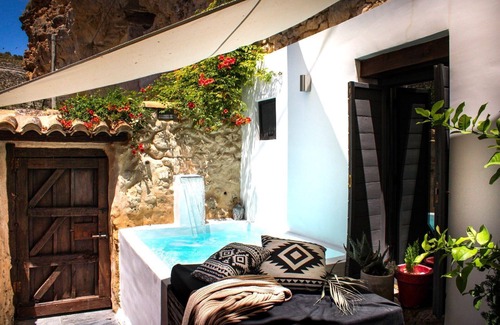 Jorquera Apartamento | Cave Suite THA (Hotel cueva Lomas de Ruvira)