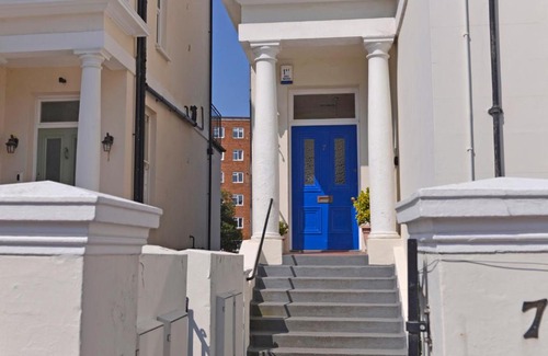 Eastbourne Seafront Apartamento | Cavendish apartment - central and spacious