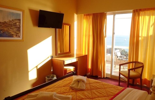 Mikrolimano Hotel | Cavo D'Oro Hotel