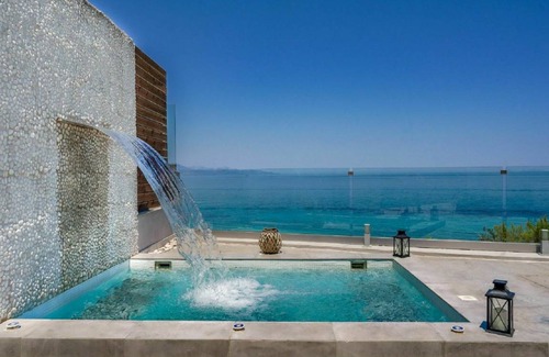 Neromilos Casa | Cavo Mare Meltemi 5.1