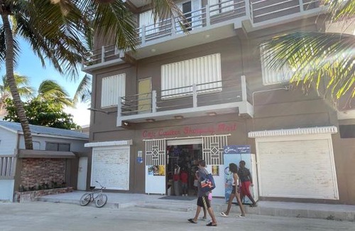 Cayo Corker Hotel | Caye Caulker Beach Hotel