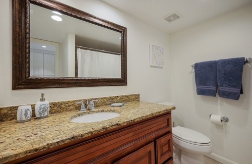 Holmes Beach Condominio | Cayman Cay 107 2 Bedroom Condo by RedAwning