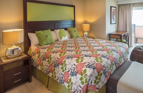 Colliers Bay Complejo | Suite de 2 dormitorios frente al mar en las Islas Caimán