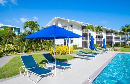 Seven Mile Beach Casa | Cayman Reef Resort #52