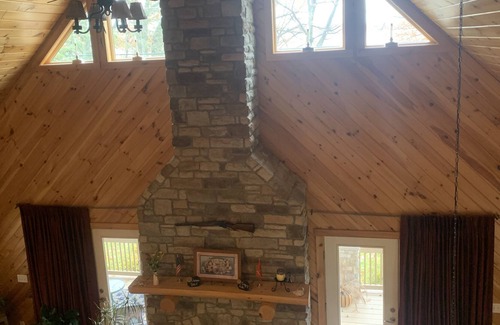 Town of Ledyard Casa | Cayuga lake waterfront cozy & spacious home