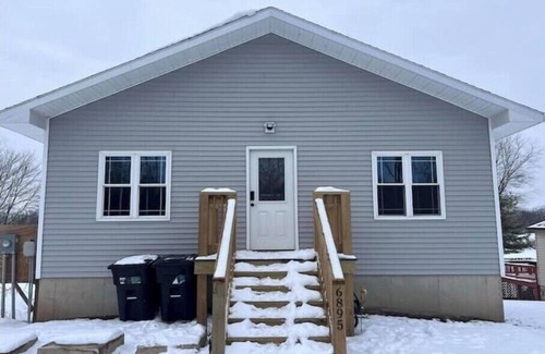 Cayuga Casa | Cayuga, NY On Seneca River