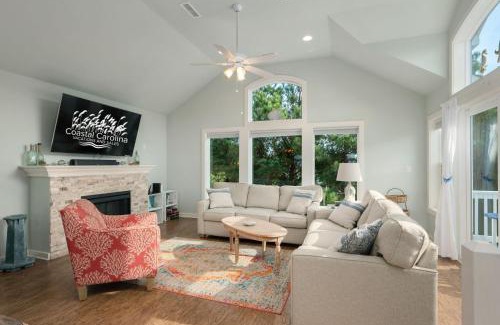 Whalehead Beach Casa | CB34 Salty Breeze