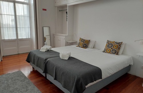 Ponta Delgada Casa | CC Guest House - Ao Mercado