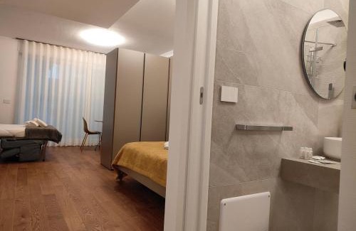 Municipio 1 Casa | CconfortHotels Suite 104
