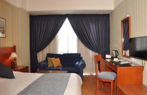 Hamra Hotel | Ceasars Park Hotel