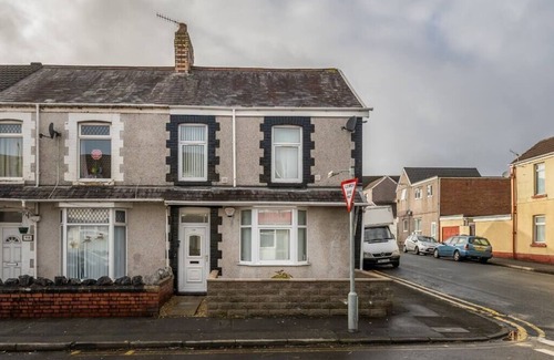 Cwmbrwla Apartamento | Cecil Lodge - 2 Bed Apartment