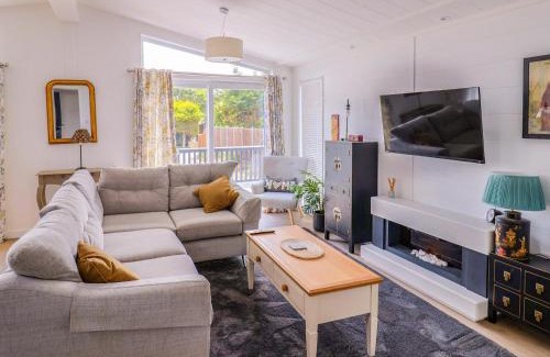 Combpyne Casa | Cedar 1