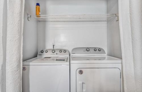 Memphis Casa | Cedar Ave Escape