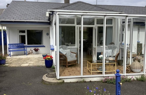 Warrenpoint Cabaña | Lujoso y aislado alojamiento de 4 * con cocina en Warrenpoint