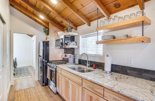Cedar City Apartamento | Cedar City Studio Retreat Patio, Fire Pit and Grill