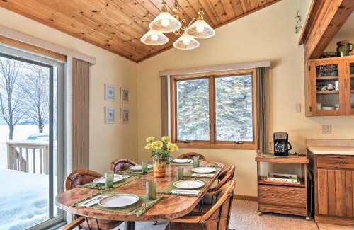 Cedar Casa | Cedar Cottage, Private Beach on Lake Leelanau