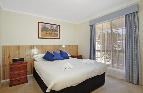 Bright Casa | Cedar Cottage - Unit 3 Tudor Village