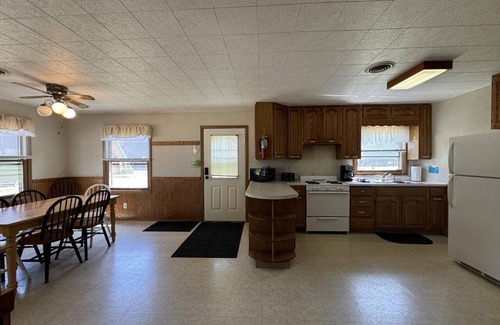 Butternut Casa | Cedar Cove Cabin 1