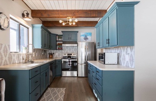 Thayne Casa | Cedar Creek Chalet ⁓ Snowmobilers Dream ⁓ Hot tub ~ Great Views