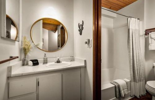 Whitefish Casa | Cedar Creek Cabin