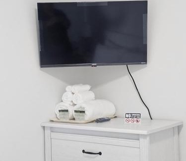 Bendale Casa | CEDAR Double Room with attached private Bathroom and Balcony in Toronto, ON, Canada