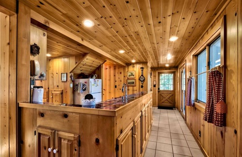 Cedar Flat Cabina | Cedar Flat - Views of the Lake!