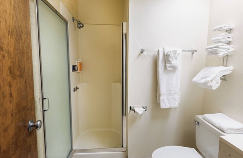 Cedar Grove Cabina | Cedar Grove Lodge