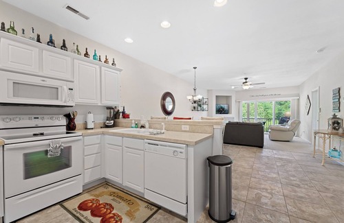 Camdenton Condominio | Cedar Heights 464 - Charming lakeview condo