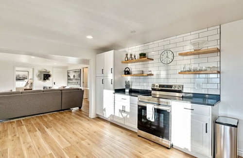 Cedar Hills Condominio | Cedar Hills Haven | Patio | Sleeps 6 | VIEWS