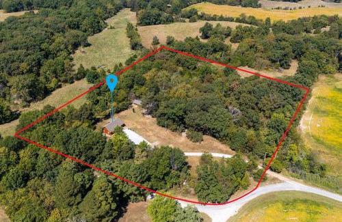 Texico Casa | Cedar Hills Retreat Peaceful Southern IL Escape