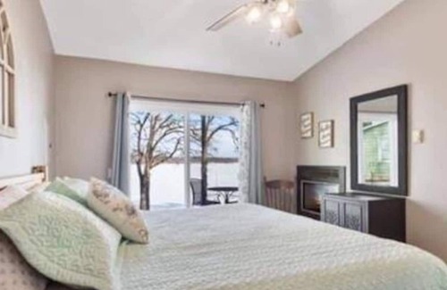 Almelund Cabina | Cedar Lake Escape