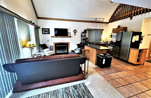 Park Falls Cabina | Cedar Lodge | 3 Bed, 1 Bath On the River