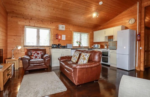 Bodmin Casa | Cedar Lodge