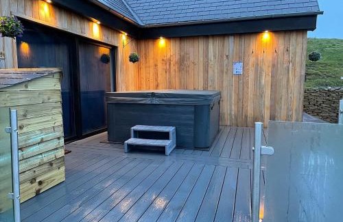 Crawshaw Booth Casa | Cedar Lodge