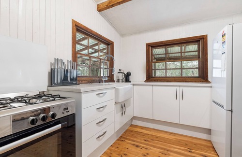Ophir Cabina | Bush Retreat w/ Firepit & Wildlife – Pet-Friendly but Not Fully Fenced
